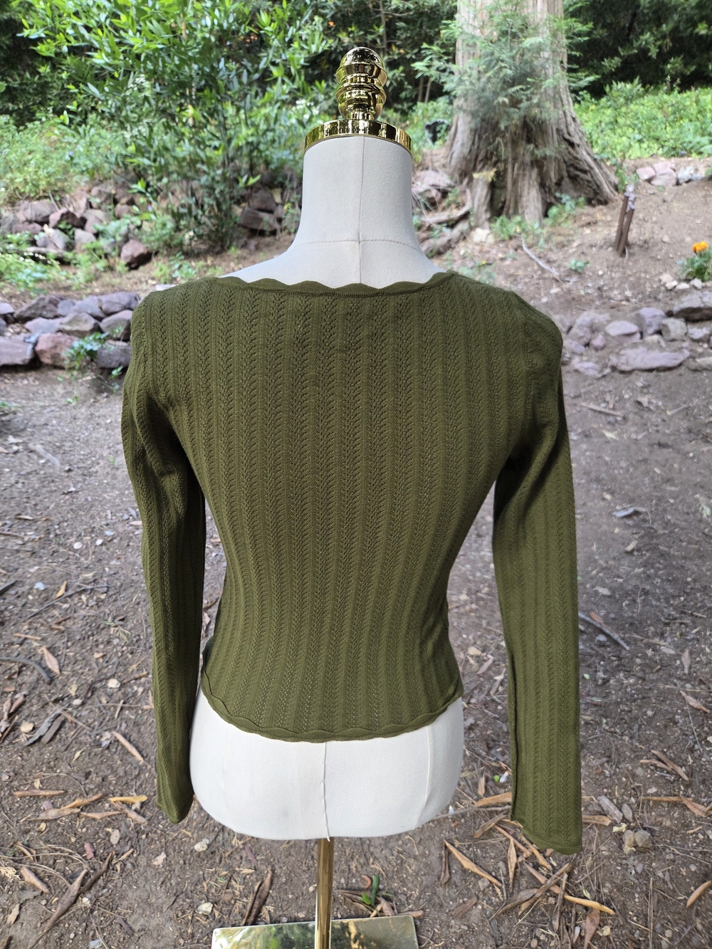 Aritzia Wilfred Olive Green Eyelet Knit Top Size Small - Picture 3 of 5